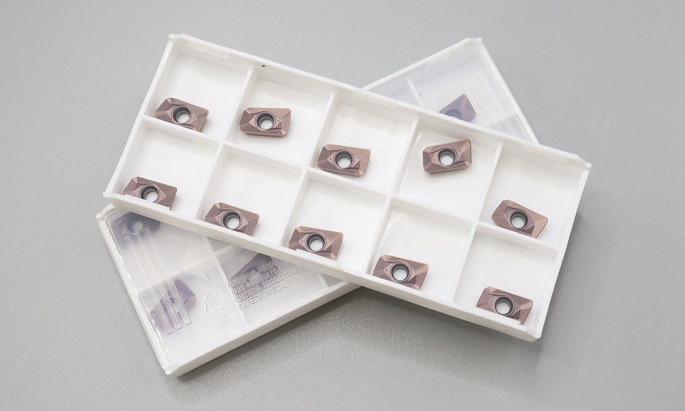 90 graden hardmetalen freesinzetstukken APMT1135PDER-FM Vlakfrezen Sleuffrezen Hardmetalen inzetstukken Snijgereedschap APMT1135