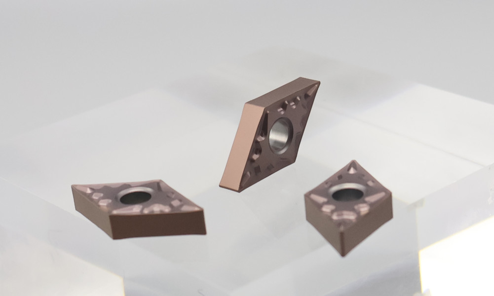 Negatief rombisch 55° Carbide Tool Carbide Blade DNMG150404 Externe draaitool CNC Invoeging DNMG1504