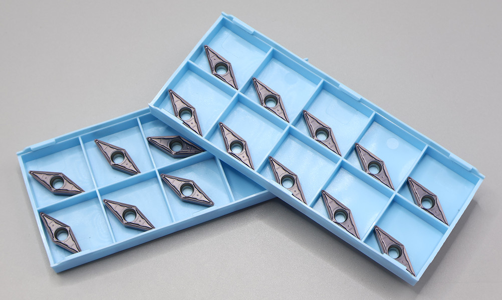 Carbide-draaiing van inzetstukken Rombische 35° coating draaibank Carbide-inzetstukken voor afwerking op staal VBMT1604