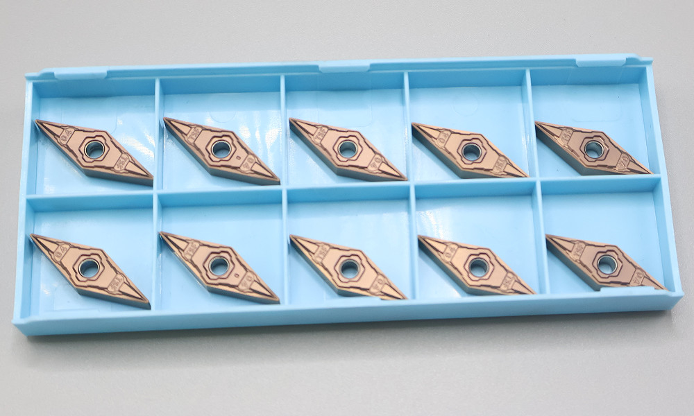 Indekseerbare externe karbide-draaiinzetten VNMG1604 Carbide-snijgereedschapsinzetten voor het snijden van roestvrij staal