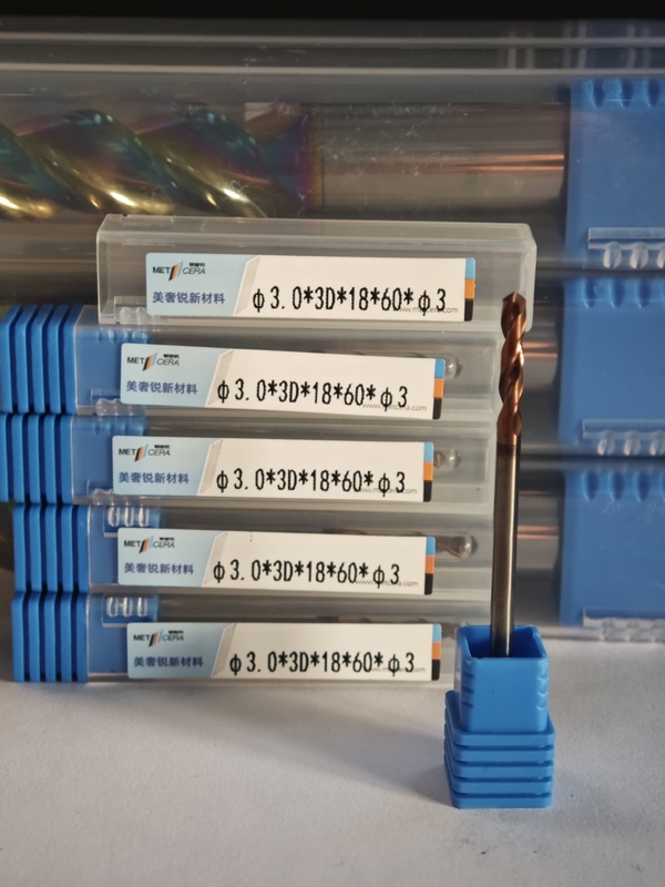Carbide-snijgereedschap bekleed met 3D/5D G-externe koelmiddelboor φ3.0 x 3D x 18 x 60 x φ3mm