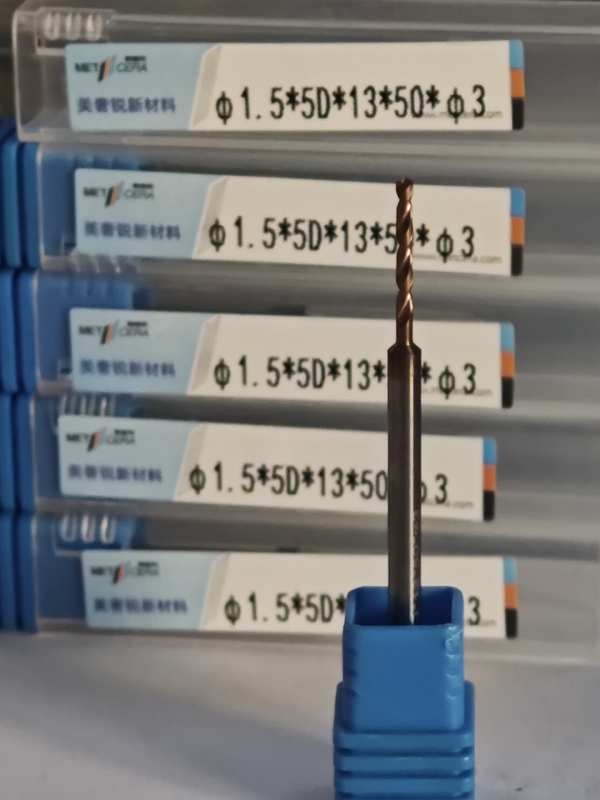 High Performance Carbide Cutting Tool, Carbide Drill, 3D Drill/5D Drill, G-External Coolant Drill- 5D, Φ1.5 X 5D X 13 X 50 X Φ3mm