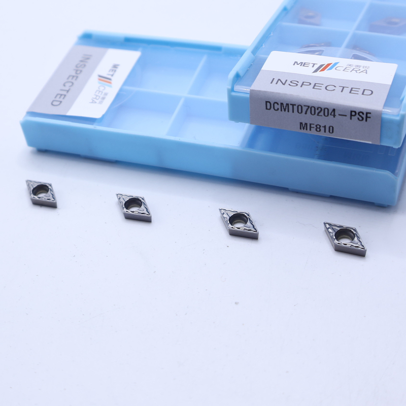 Indekseerbare karbide draaibank voor draaibankgereedschapsholding, interne draaibank, niet-gecoate afwerkingsbak DCMT070204-PSF