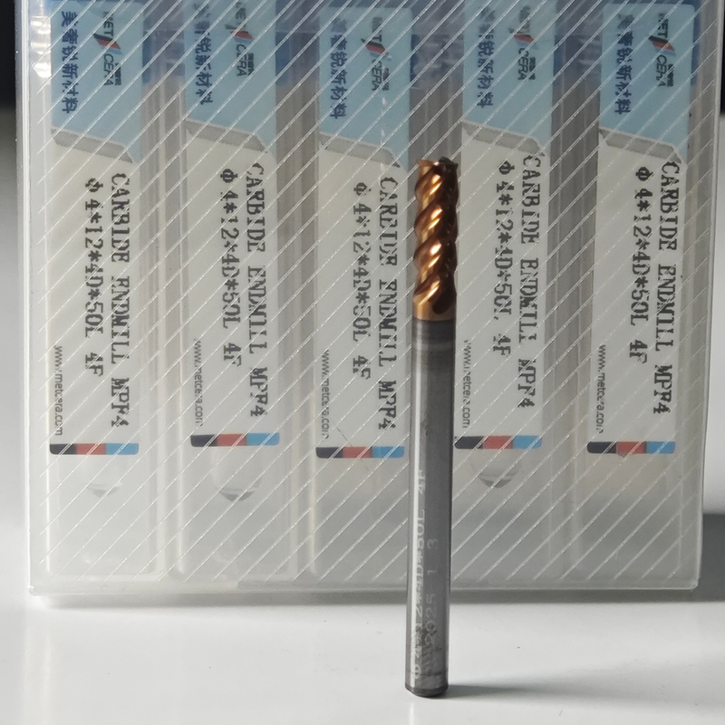 Universele 4 fluitens Platte eindmolen 2 mm Voor het snijden van laagkoolstofstaal Φ2x6x4Dx50mm