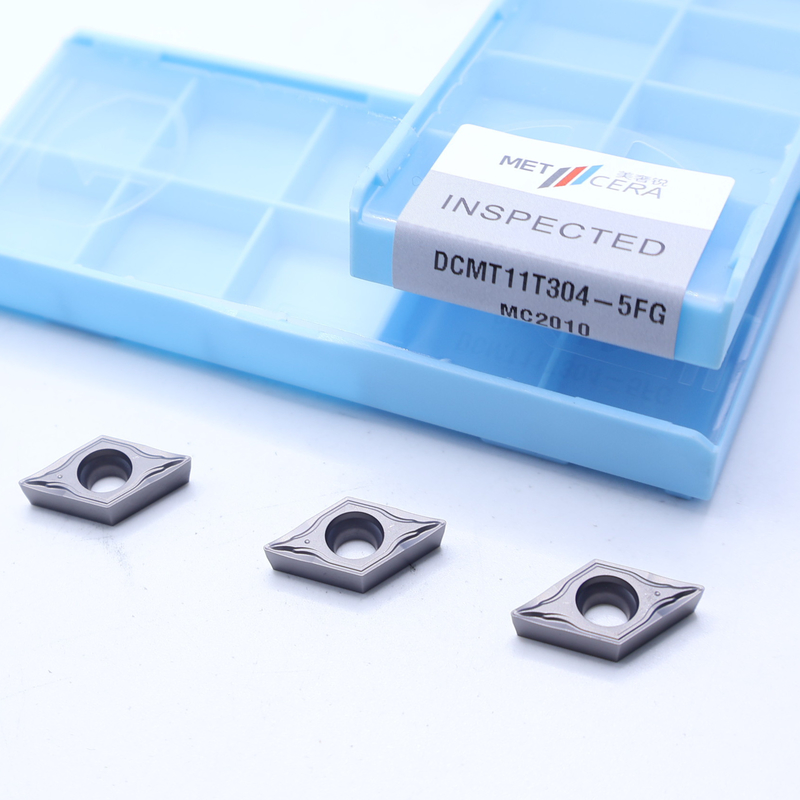 DCMT07 DCMT11 Cermet-invoegingen in 5FG-chipbreker voor externe en interne draaiing van staal