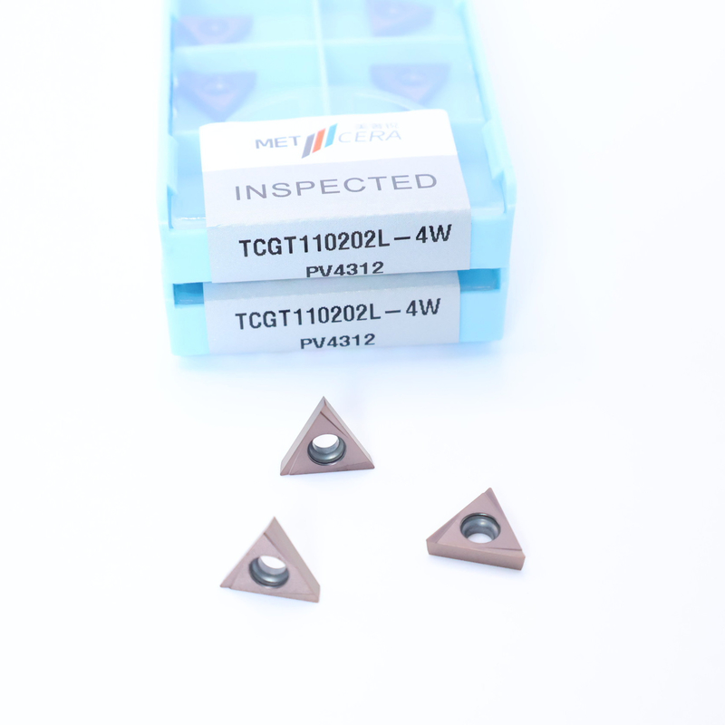TCGT11 Carbide-draaiinzet in 4W-chipbreker voor externe en interne draaien