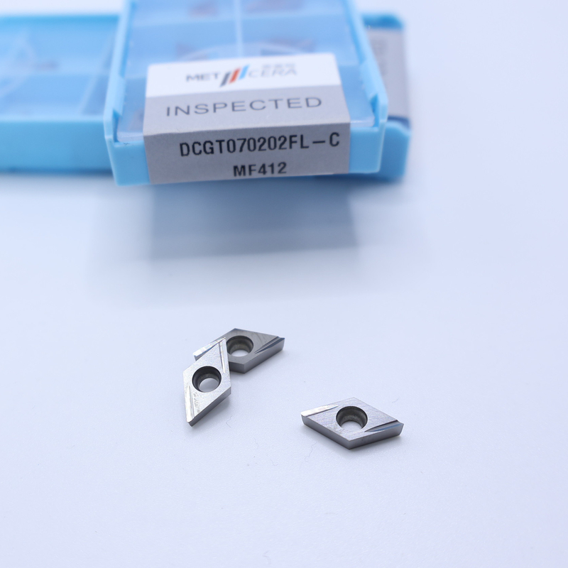 MF412/PV4312 Zilver / Brons DCGT07 DCGT11 Carbide CNC-draaiinzetstukken met C Finish Chip Breaker