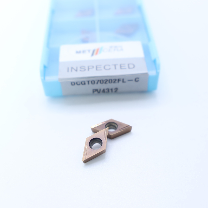 MF412/PV4312 Zilver / Brons DCGT07 DCGT11 Carbide CNC-draaiinzetstukken met C Finish Chip Breaker