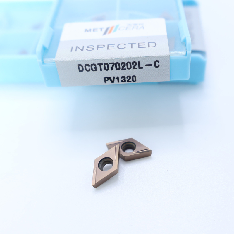 Cermet CNC-draaiinzet DCGT07 DCGT11 C Finish Chip Breaker Metalen materiaal Hoog slijtvastheid Voordeel